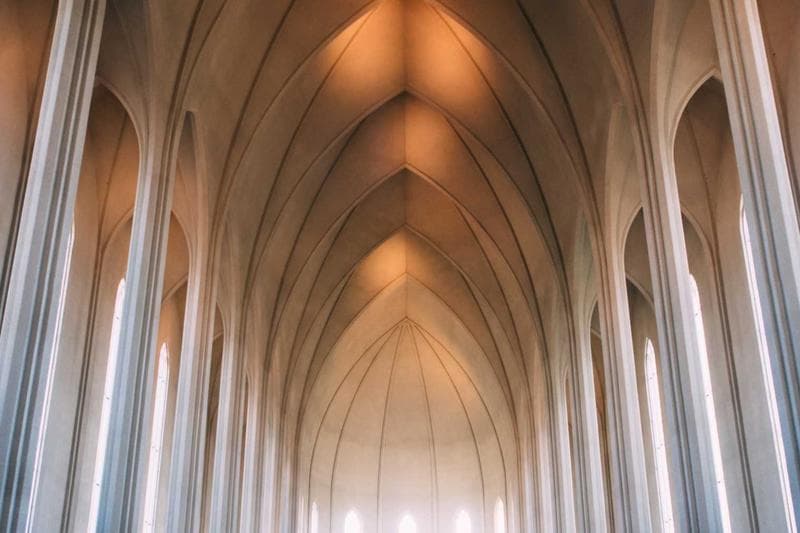 Indie bookshops in the UK hit a ten-year sales high.